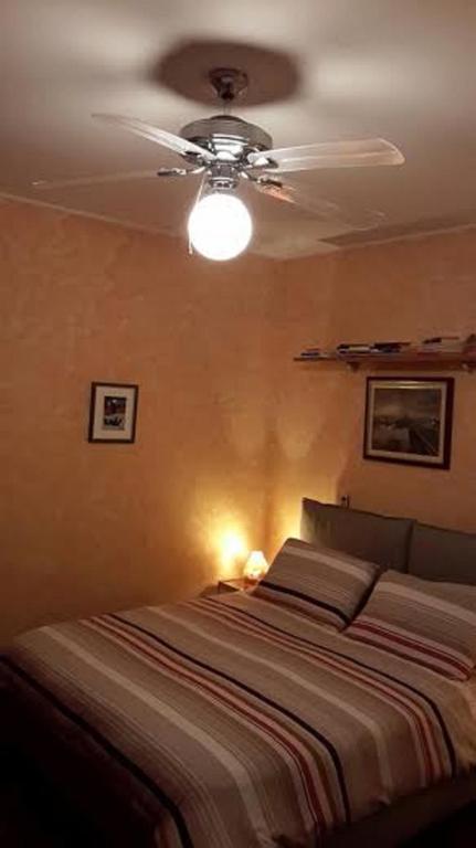 Mary Poppins'S House Bed & Breakfast Trieste Bilik gambar